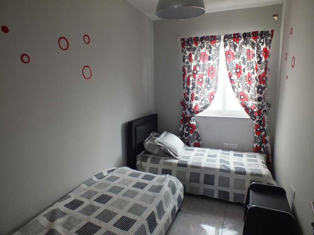 Penthouse Next To The Beach Marsaskala Εξωτερικό φωτογραφία